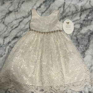2T dress